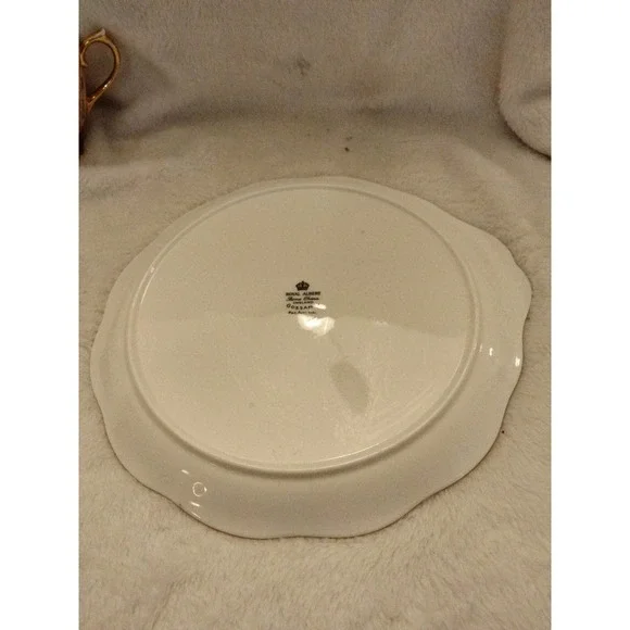 Royal Albert Bone China cup/ lunch plate - Picture 4 of 5